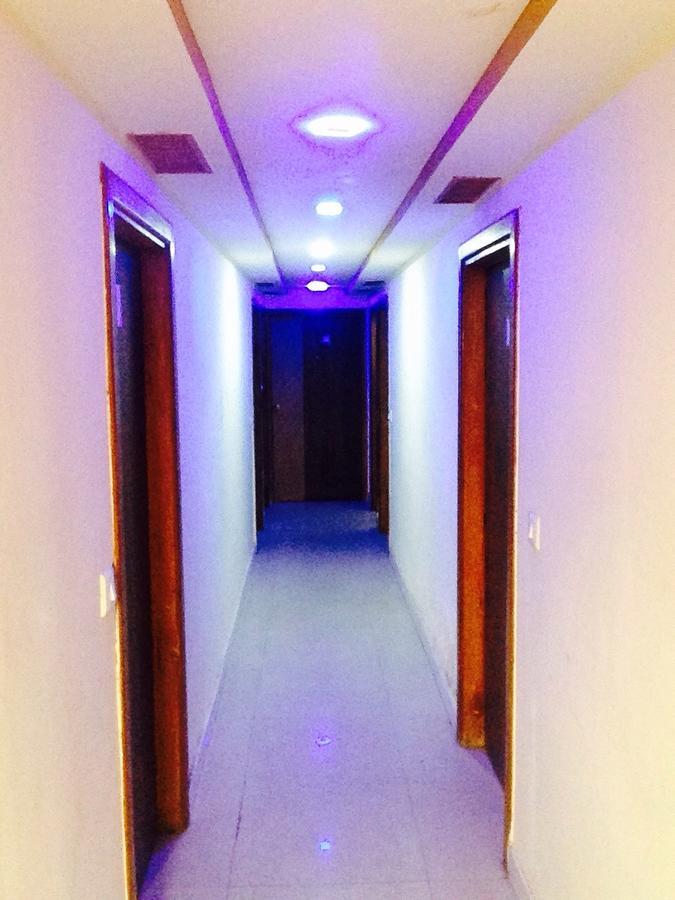 Hotel Citizen Inn Ахмедабад Экстерьер фото