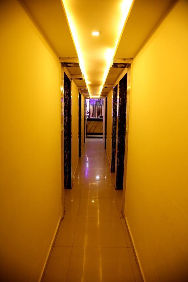 Hotel Citizen Inn Ахмедабад Экстерьер фото
